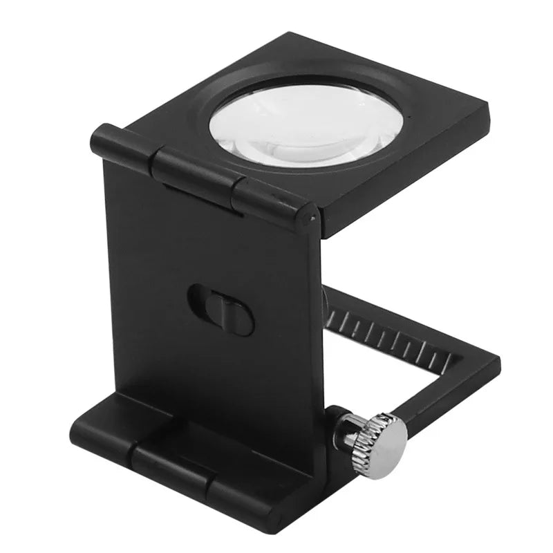 Loupe pliable Grossissement x10 avec règle et LED - Étui